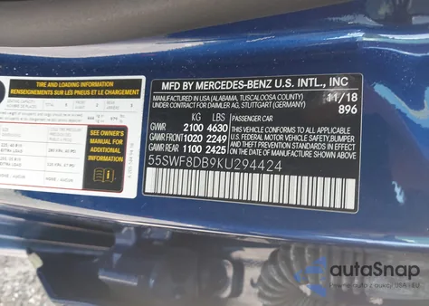 2019 Mercedes-Benz C 300 z USA, uszkodzony, nr VIN 55SWF8DB9KU294424